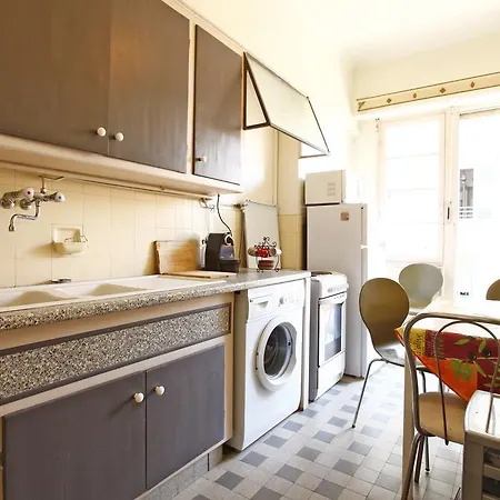 Studio Cosy 4 Personnes Dans Le Centre-ville De Apartment